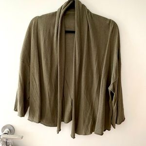 Cardigan shawl